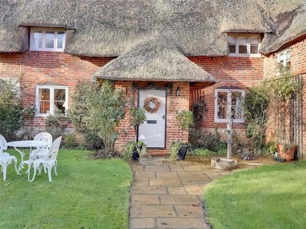 Lake Cottage, 