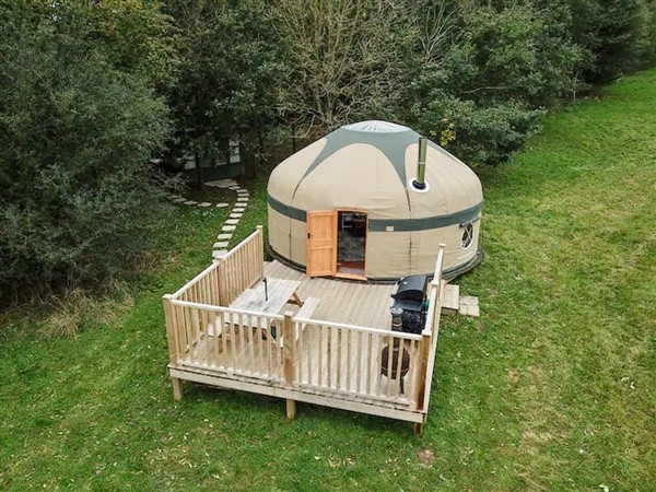 Lake View Yurts in Wiltshire