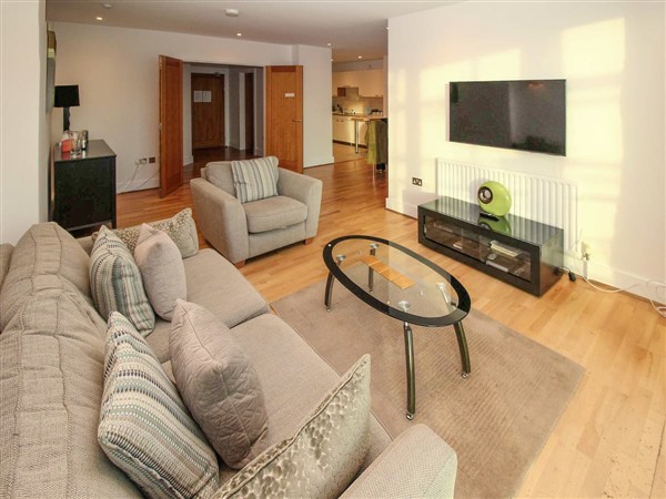 Les Navires in Dorset