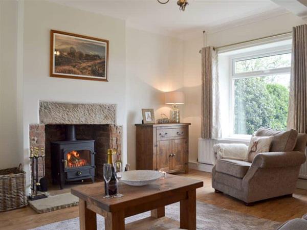 Lings Farm Cottage in Temple Normanton, near Chesterfield, Derbyshire