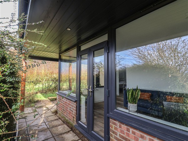 Little Poppes Lawn - Dorset