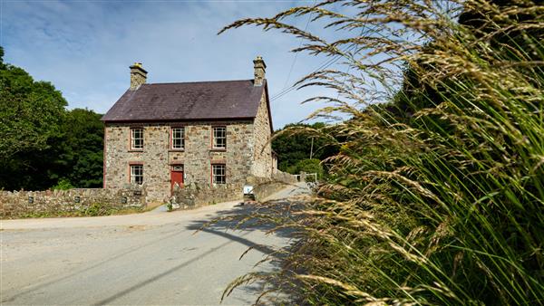 Llanborth Farmhouse in Dyfed