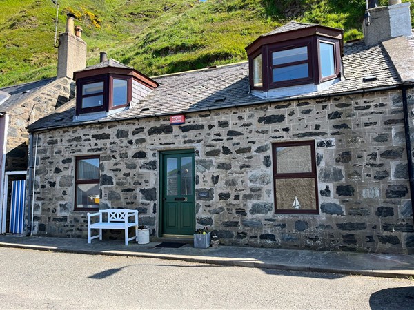 Lobster Pot, 