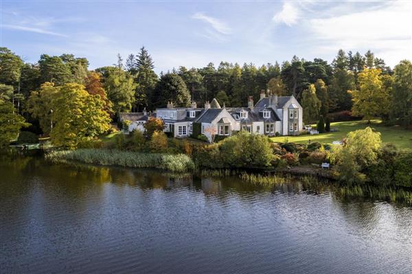 Loch Na Bo House in Morayshire