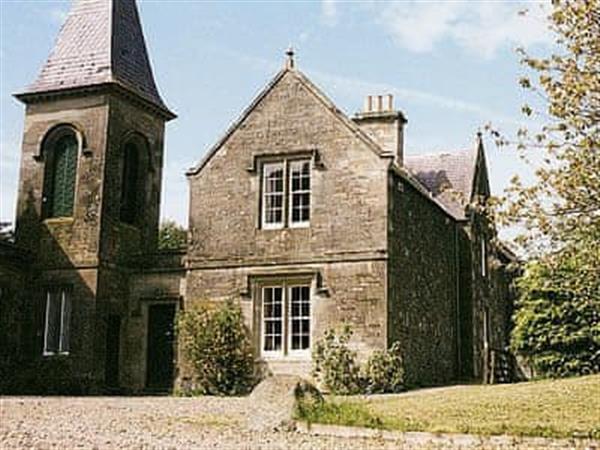 Lochside Stable House in Rroxburghshire