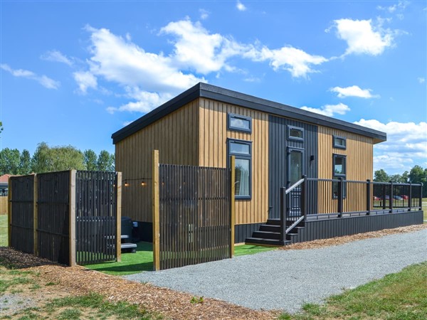 Lodge 1, Cottingham