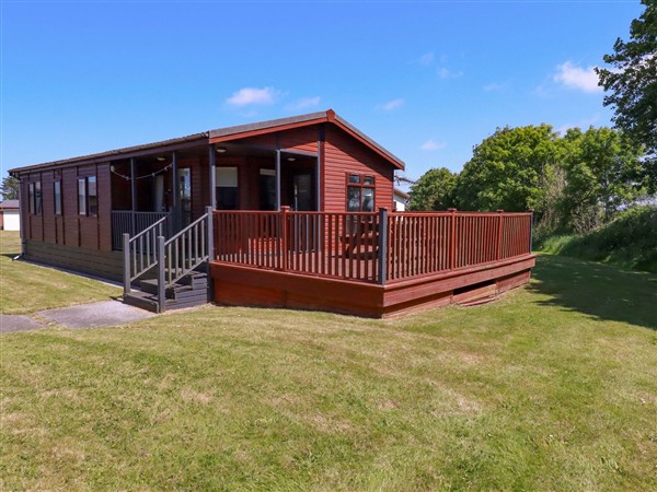 Lodge 9 - Lamorna in Tregolds near St Merryn, Cornwall