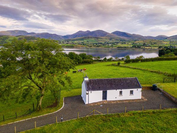 Lough Island Reavy Cottage in Kilcoo, Co Down