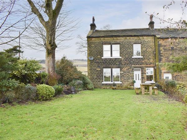 Lower Burnt Moor Farm Cottage in West Yorkshire