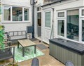 Unwind at Lune Apartment; Cleveland