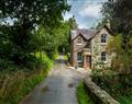 Enjoy a leisurely break at Lyme West Lodge; Macclesfield; Cheshire