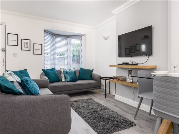 Magnolia House in Dorset