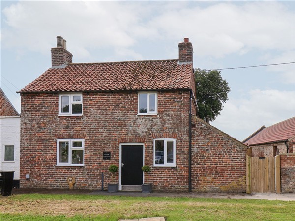 Manor Cottage in North Humberside