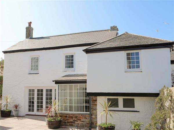 Manor Cottage in West Pentire, Cornwall