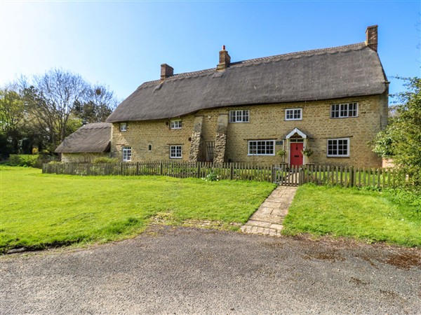 Manor Farm Cottages - Buckinghamshire