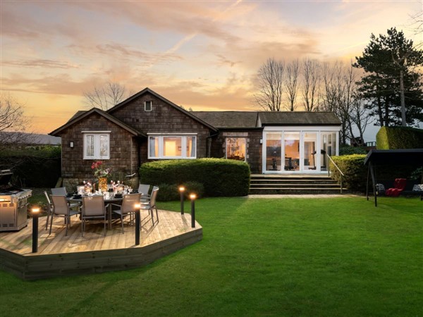 Maple Cottage in Kent