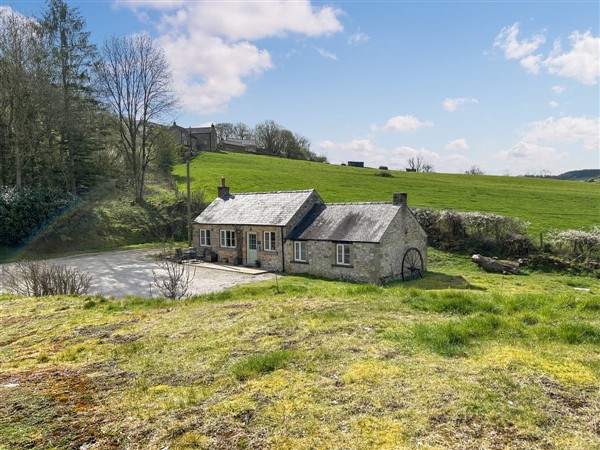 Mawstone Mine Cottage in Derbyshire