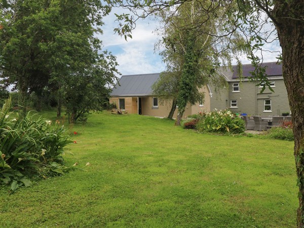 Mayfly Cottage, 
