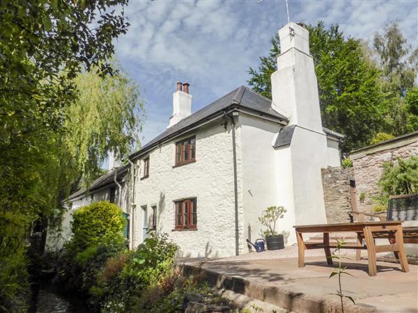 Meadow Brook Cottage in Stoke Gabriel, Torbay and the Red Cliffs - Devon