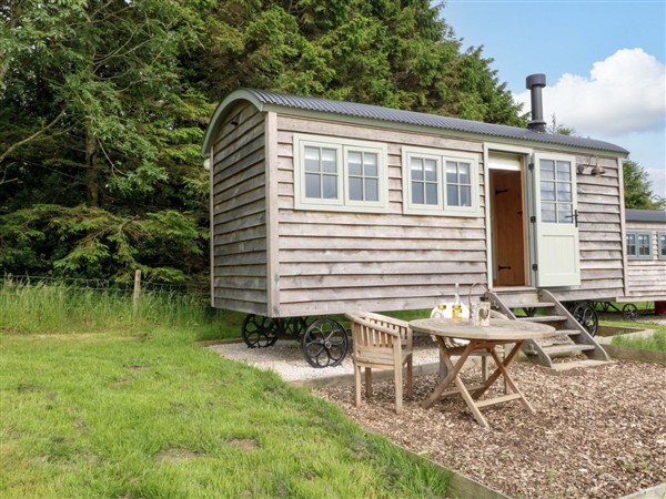 Meadow Shepherds Hut, 