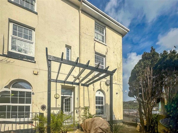Melville Place, Torquay