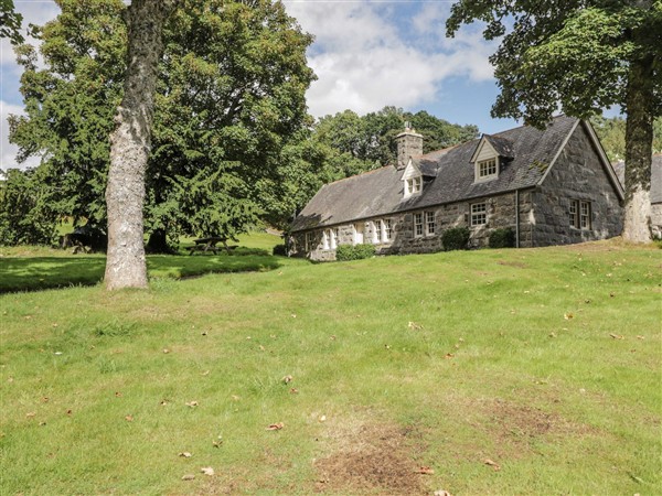 Middle Lodge, 
