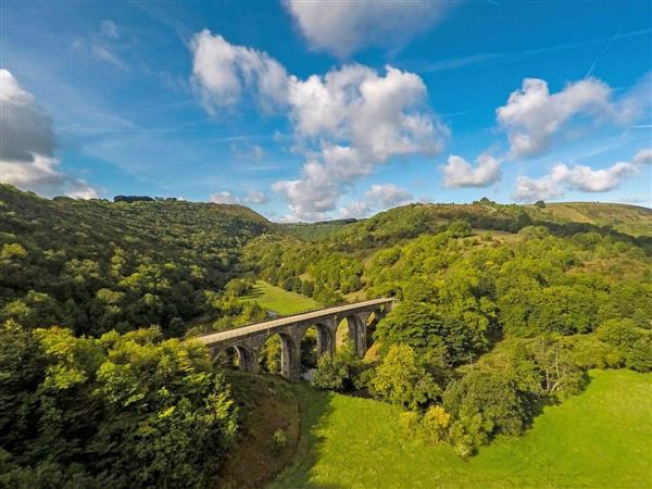 Middlecroft in Derbyshire