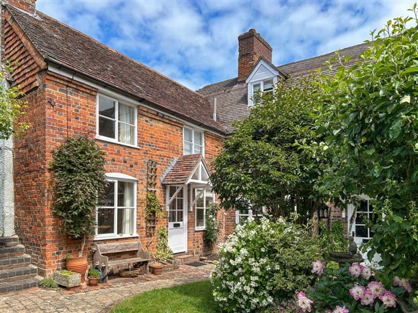 Militia Cottage in Wiltshire