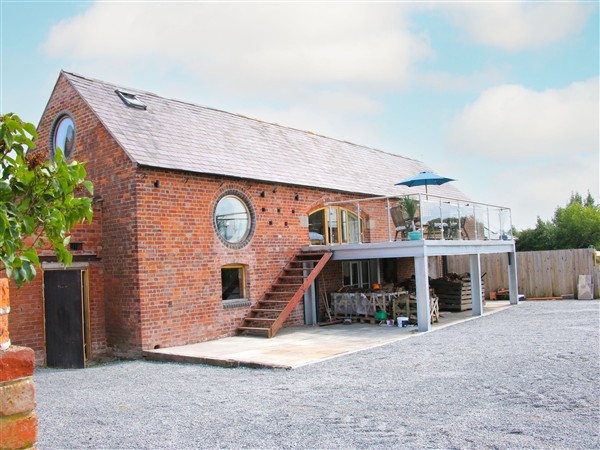 Millstone Cottages - Breidden View in Shropshire