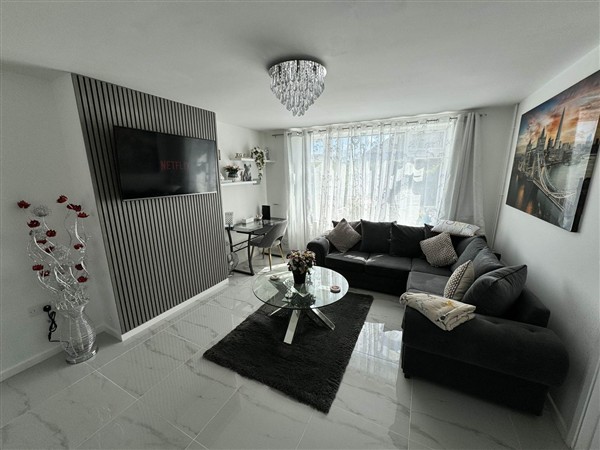 Modern 3-Bed Hideaway Near Westgate With Parking in Kent