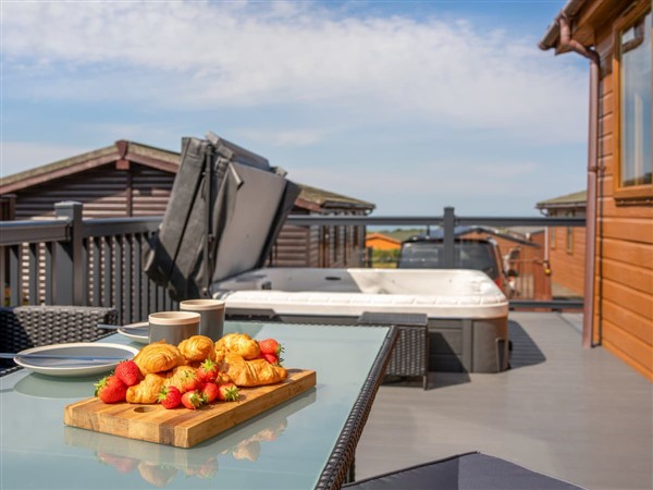 Mullacott Retreats - 31 Ocean Terrace in Devon