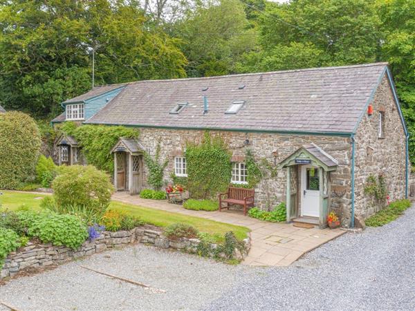 Neuadd Farm Cottages - Dairy Cottage in Dyfed