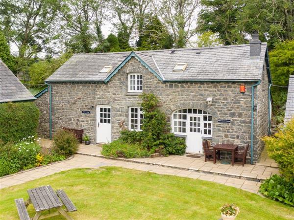 Neuadd Farm Cottages - Little Coach House in Dyfed