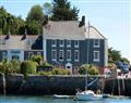 Take things easy at New Quay Lodge; Flushing; South West Cornwall