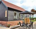 New Waters Holiday Cottages - Chestnut Cottage in Wortham, nr. Diss - Suffolk