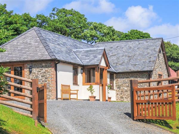 Newton Holiday Cottages - Beudy Uchaf in Powys