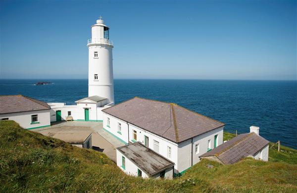 Nimbus Cottage in Trevose Head Lighthouse, Padstow - Cornwall