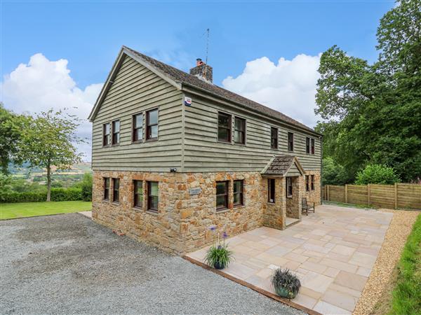 Oak Apple Cottage in Powys