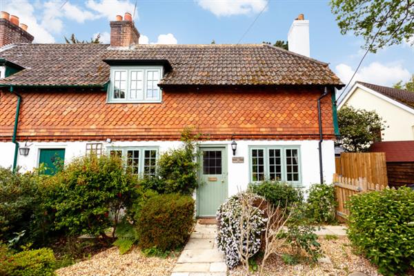 Oak Tree Cottage in Burley, Hampshire
