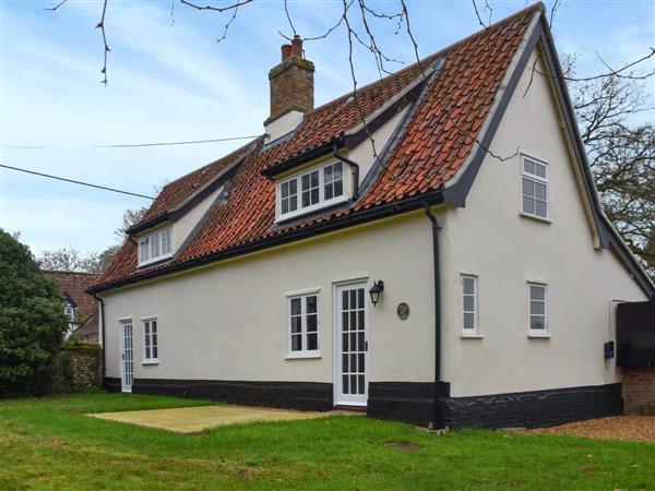 Oak Tree Cottage in Norfolk