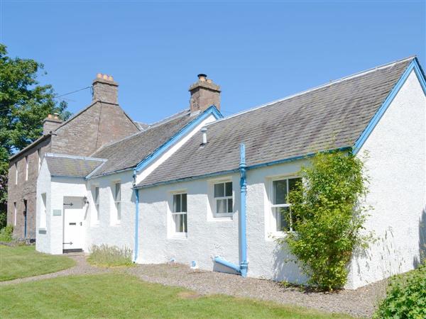 Old School Cottage in Kettins, near Blairgowrie, Perthshire