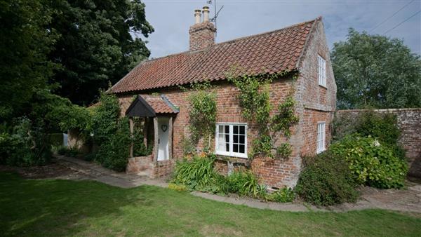 Orchard Cottage in Lincolnshire