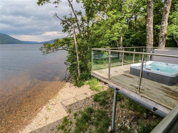 Osprey Boathouse in Perthshire