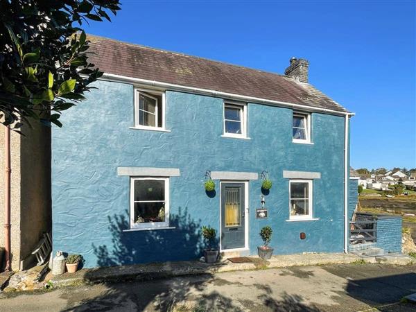 Oyster Catcher Cottage in Dyfed