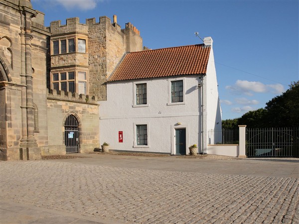 Palace Garden Cottage in Durham