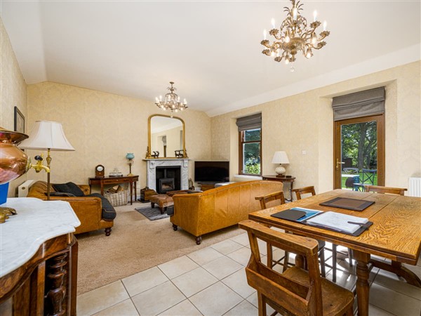 Panbride Getaways - The Servant’s Hall in Angus