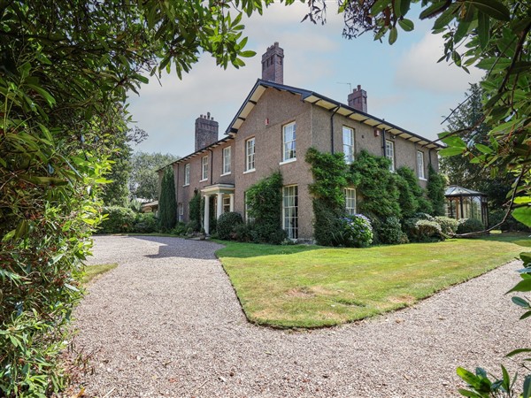 Parkfields House, 