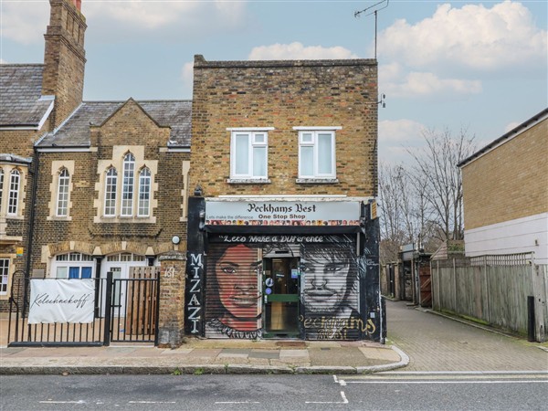 Peckhamsbest Suite - London