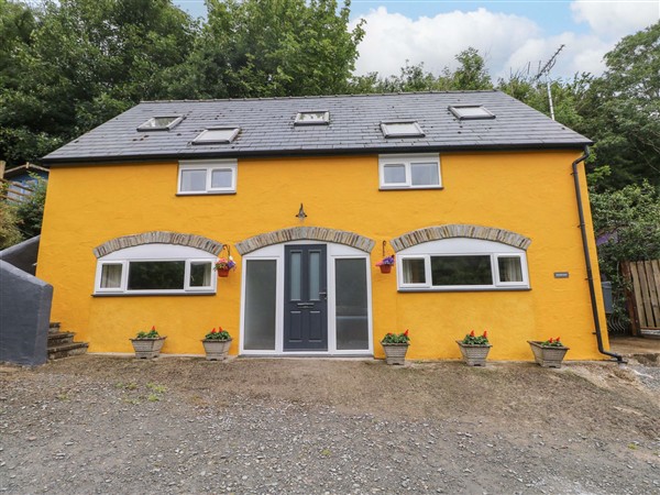 Pendre Barn in Dyfed