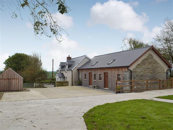 Penfeidr Cottages - Bluebell Cottage in Glanrhyd, near Newport, Dyfed